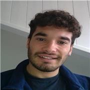 Appassionato al mondo delle scienze offre lezioni in Biologia e chimica